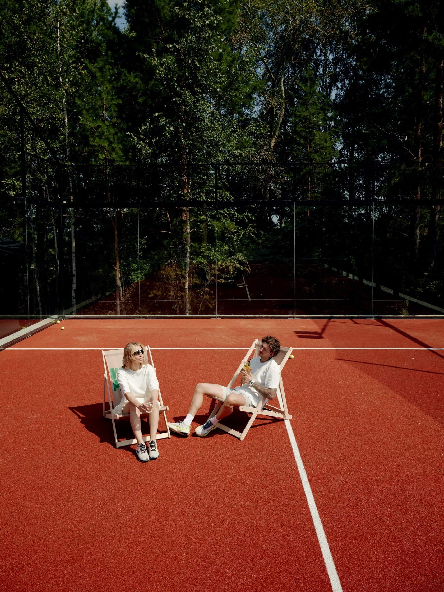 Відпочинок на корті We are Padel